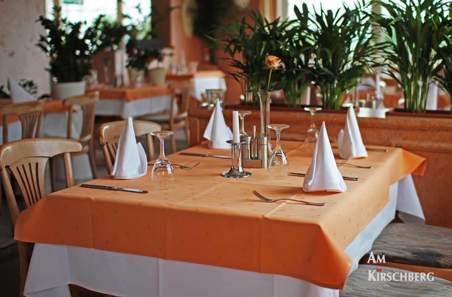 Hotel & Restaurant Am Kirschberg Alten Buseck Buitenkant foto