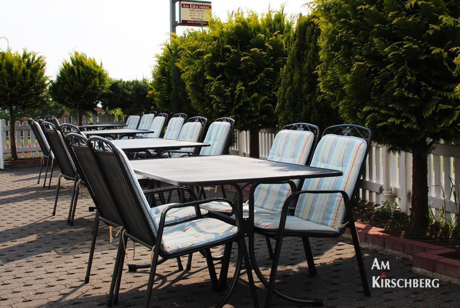 Hotel & Restaurant Am Kirschberg Alten Buseck Buitenkant foto